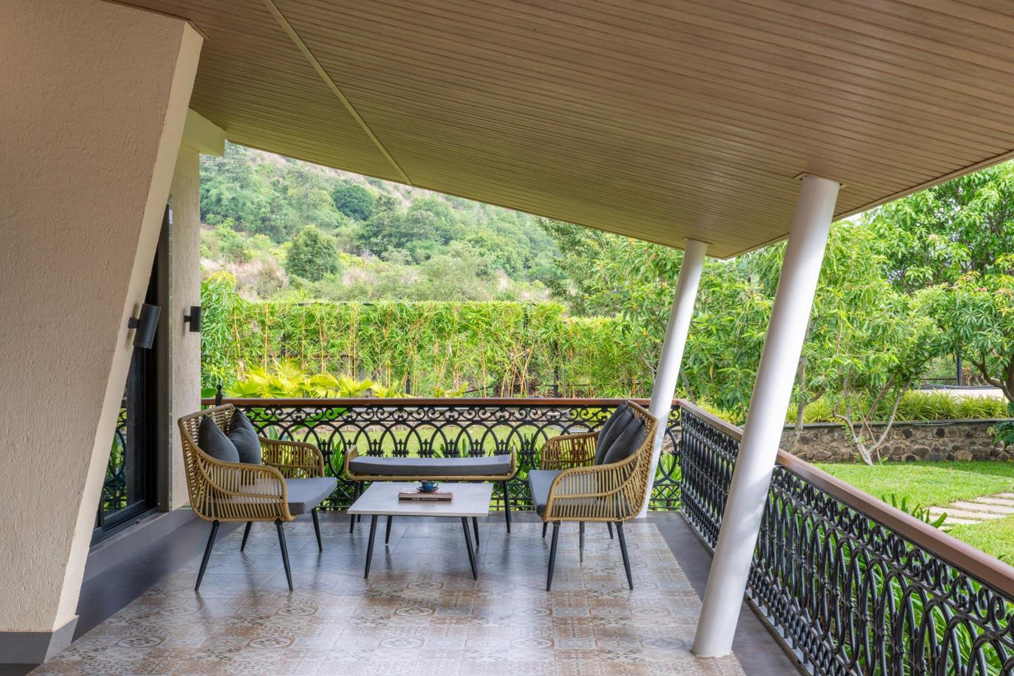 Energise Soul Retreat Trimbakeshwar Nashik Hotel Kültér fotó